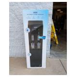 NEW ICEMAN ICE MAKER & WATER DISPENSER NEW ICEMAN ICE MAKER & WATER DISPENSER