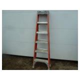 Louisville Fiberglass Ladder 6