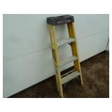Werner Fiberglass Ladder 4