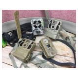 4 Game/Trail Cameras - Primos - Reveal - Tasco 4 Game/Trail Cameras - Primos - Reveal - Tasco