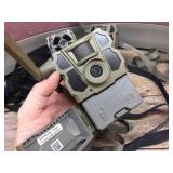 4 Game/Trail Cameras - Primos - Reveal - Tasco 4 Game/Trail Cameras - Primos - Reveal - Tasco