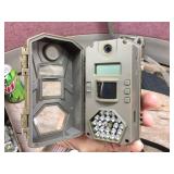 4 Game/Trail Cameras - Primos - Reveal - Tasco 4 Game/Trail Cameras - Primos - Reveal - Tasco