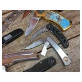 Group Hunting - Tactical Type Knives - Including Winchester Group Hunting - Tactical Type Knives - Including Winchester
