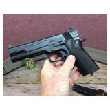 Daisy Powerline 93 & Crossman 1008 CO2 Pistols Daisy Powerline 93 & Crossman 1008 CO2 Pistols