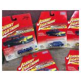 Johnny Lightning "Thunder Wagons" on Cards - 2002 Johnny Lightning "Thunder Wagons" on Cards - 2002