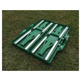 Vintage Academy Broadway - Folding Suitcase Picnic Table Vintage Academy Broadway - Folding Suitcase Picnic Table
