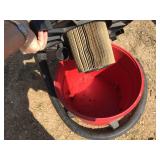 Craftsman Wet/Dry Vac 2.5 HP - Works Craftsman Wet/Dry Vac 2.5 HP - Works