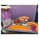 Vintage Hot Wheels - Super Charger - Race Set - Nice! Vintage Hot Wheels - Super Charger - Race Set - Nice!