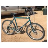 Giant Boulder - Mens Bicycle Giant Boulder - Mens Bicycle