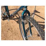Giant Boulder - Mens Bicycle Giant Boulder - Mens Bicycle