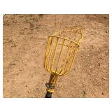 Telescoping Apple/Fruit Picker Telescoping Apple/Fruit Picker