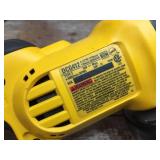 Dewalt 20V Max DCG412 Cordless 4 1/2" Grinder Dewalt 20V Max DCG412 Cordless 4 1/2" Grinder