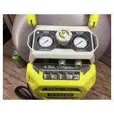 Ryobi 6 Gal - 150 PSI Air Compressor 2.6 CFM - Works Ryobi 6 Gal - 150 PSI Air Compressor 2.6 CFM - Works