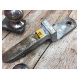(5) 1 1/4" Trailer Hitches - Curt - Reese - Rigid (5) 1 1/4" Trailer Hitches - Curt - Reese - Rigid