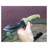 Camillus Titanium 440 Hunting Knife Camillus Titanium 440 Hunting Knife