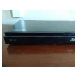 LG 3D Blu-Ray Player W/Remote LG 3D Blu-Ray Player W/Remote