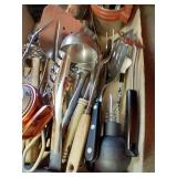 Tray of Vintage & New Kitchen Utensils - Foley Fork, Etc Tray of Vintage & New Kitchen Utensils - Foley Fork, Etc