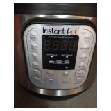 Instant Pot - Appears Never Used Instant Pot - Appears Never Used