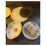 Miscellaneous Platters & Serving Bowls Miscellaneous Platters & Serving Bowls