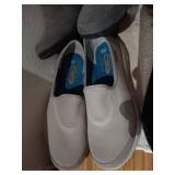 (11) Pairs of Shoes & (2) Ice Grippers (11) Pairs of Shoes & (2) Ice Grippers