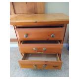 (2) Nightstands & Queen Headboard (2) Nightstands & Queen Headboard