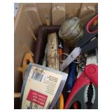 Large Flat of Tools - Huge Variety Large Flat of Tools - Huge Variety