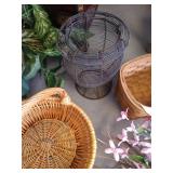 Baskets & Decor Baskets & Decor