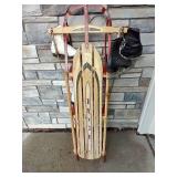 Toboggan & Skates - Decor Toboggan & Skates - Decor