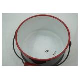 Enamelware Stockpot (Black with Red Trim)