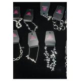 Paparazzi Jewelry: NEW 17ct Bracelets