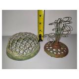 *Rare* Vintage Metal Flower Frogs