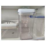 Assorted Plastic Storage w/Lids