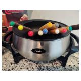 Fondue Pots, Skewers & Recipe Books
