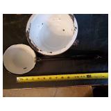 Vintage Enamelware Pots and Long Handle Scoop