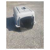 Dog Kennel / Pet Carrier
