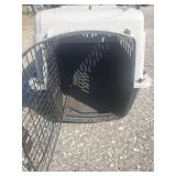 Dog Kennel / Pet Carrier