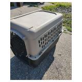 Large Pet / Dog Carrier Kennel