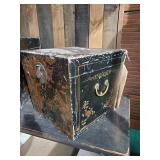2 Oriental Boxes with unique Shape