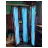 TRL Tanning Bed, in Good working Condition