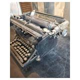Underwood Standard Typewriter, great display