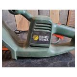 Black and Decker Hedge Trimmer works