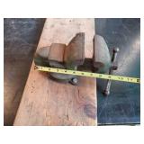 Dunlap Vice on Wood board