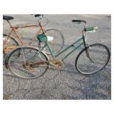3 Vintage Bikes, Banana seat, Cruiser, Schwinn