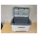 Igloo Latitude 52 Cooler