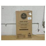 Regalo Easy Step Safety Gate