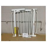 Regalo Easy Step Safety Gate