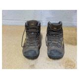 KEEN Durand II Mid Waterproof Hiking Boots for Men