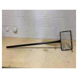 Eagle Claw Clam Rake with 10in Basket