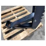 VEVOR 32inch Hydraulic Backhoe Excavator Thumb (FCM-31-32IN)