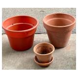 Collection of 6 Assorted Garden Planters and Pots